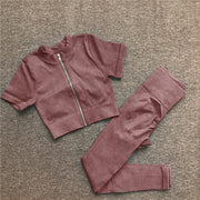 Washing Seamless Yoga Sets