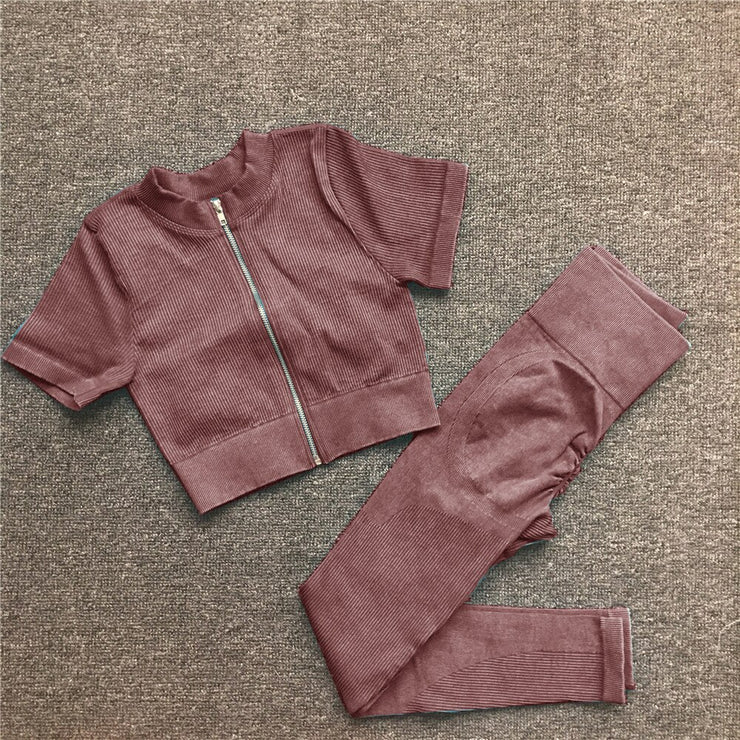 Washing Seamless Yoga Sets