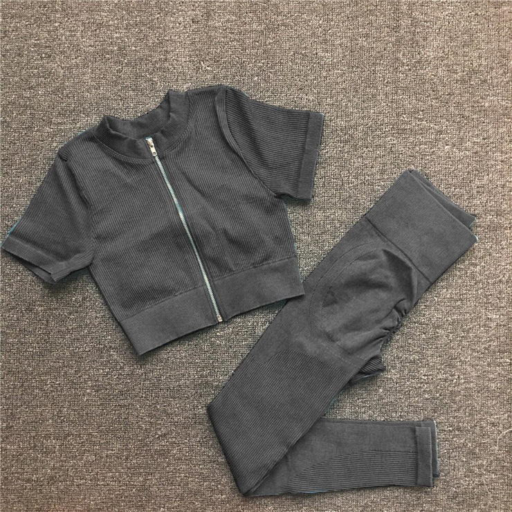 Washing Seamless Yoga Sets