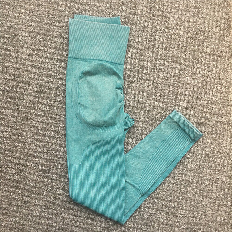 Washing Seamless Yoga Sets